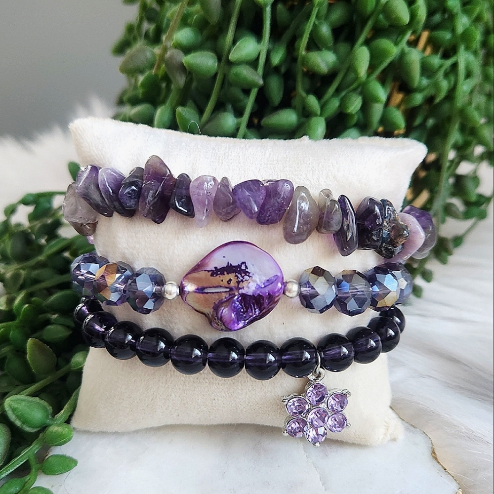 NWT Ryze 'Georgia Marquez'Natural Stone Mother of Pearl Staxx Bracelets-Set of 3